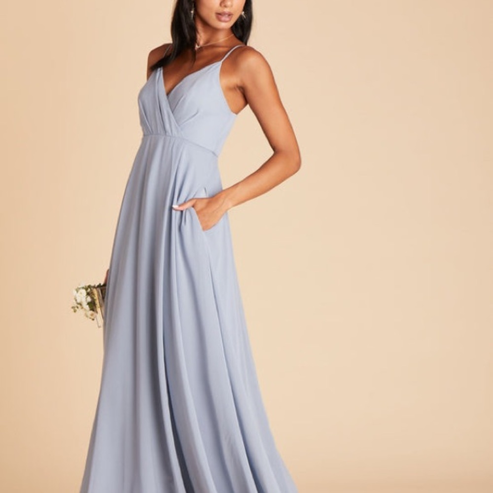 Birdy Grey Bridesmaid Dress
KAIA DRESS - Dusty Blue Size Medium - Picture 2 of 6